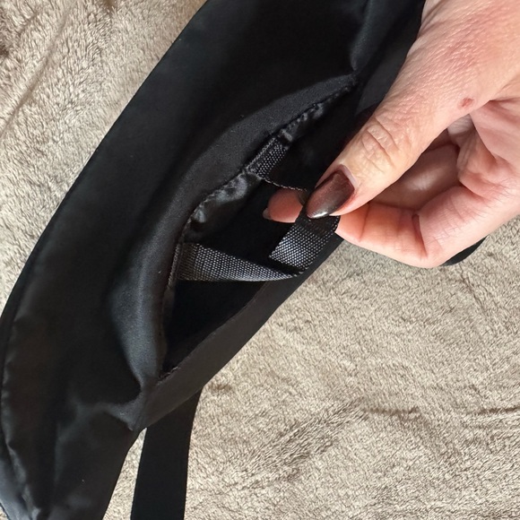 lululemon athletica Black Belt Bag - Picture 3 of 6